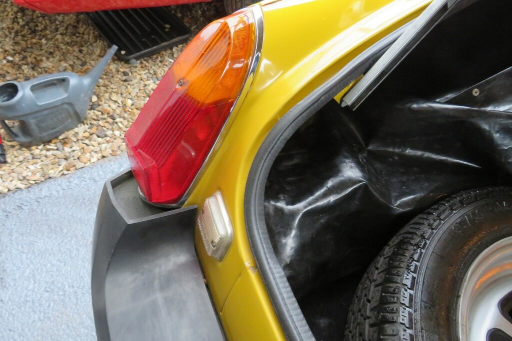 MG MGB Roadster With Od And Windows Yellow #6