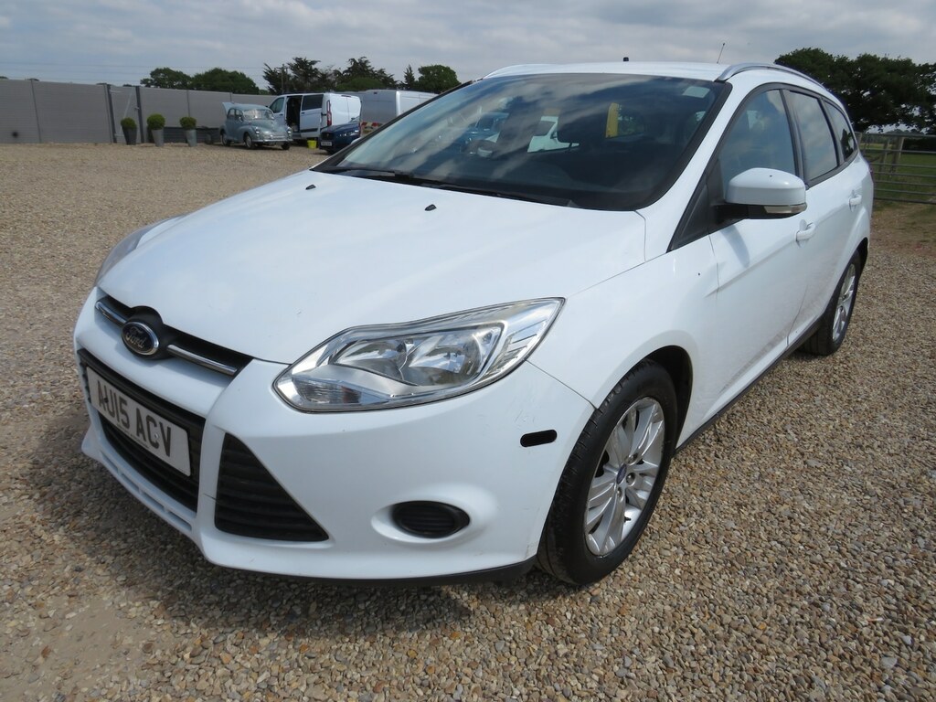 Ford Focus 1.6 Tdci 115 Edge Estate White