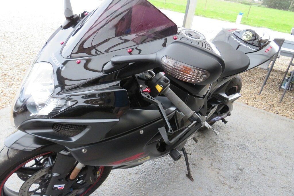 Suzuki  Gsf650 K7 Only 9,600 Miles Black #9