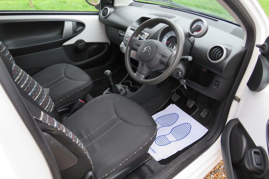 Citroen C1 1.0I Vtr LL62VXV White #3