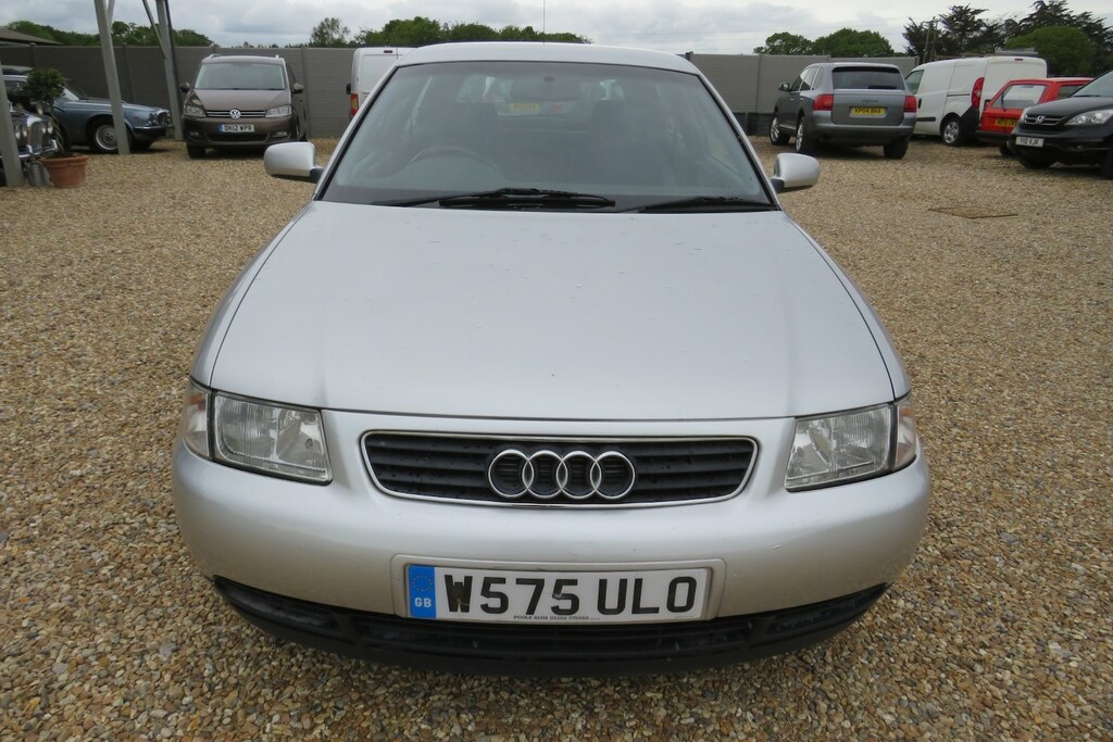 Audi A3 1.6 Se Silver #21