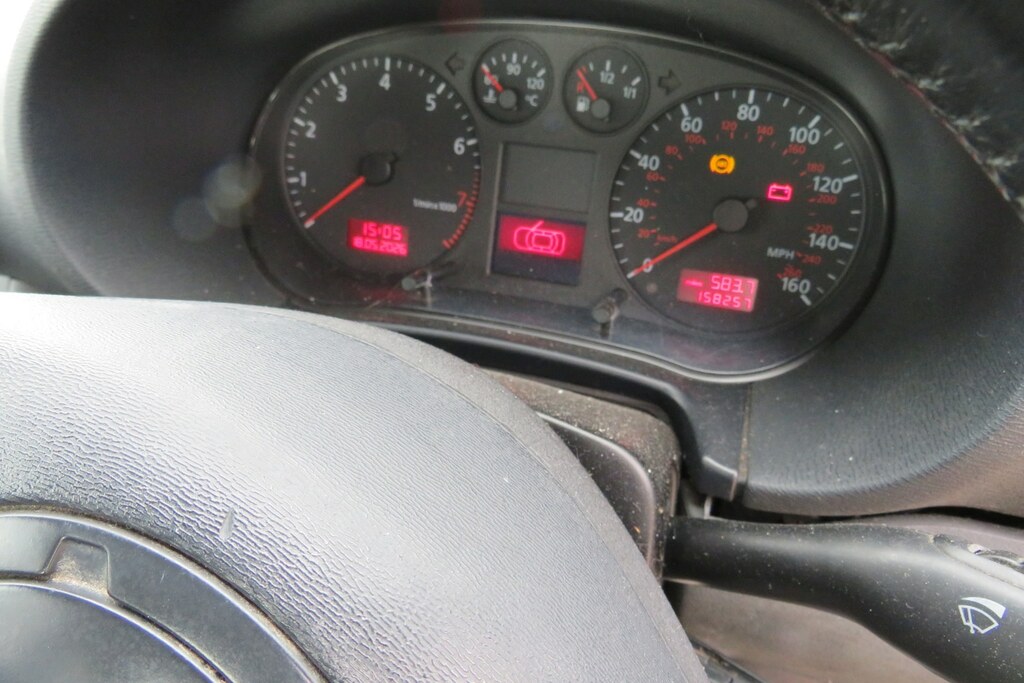 Audi A3 1.6 Se Silver #5