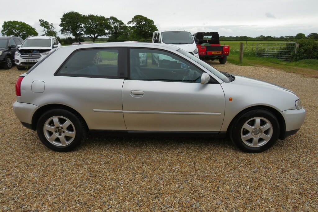 Audi A3 1.6 Se Silver #12