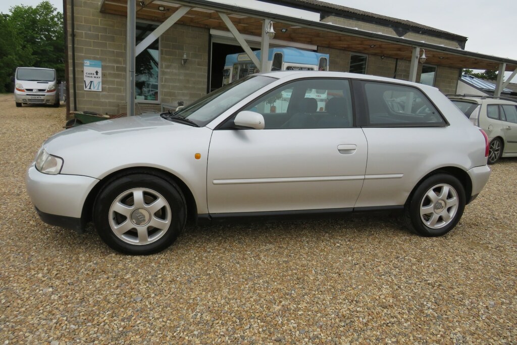 Audi A3 1.6 Se Silver #14