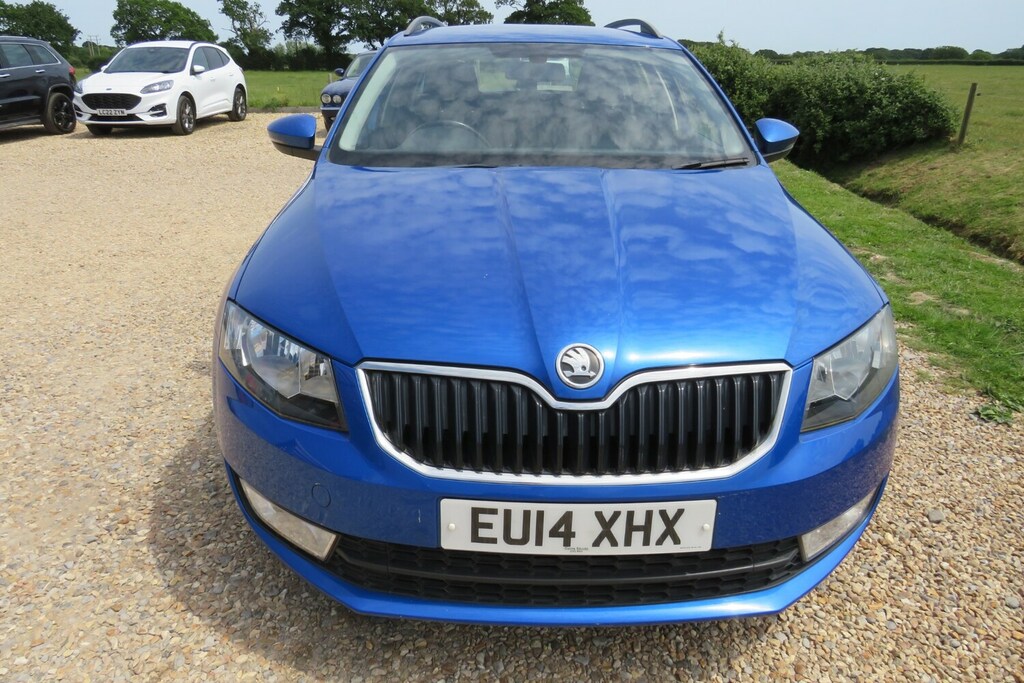 Skoda Octavia 1.6 Tdi Cr Se 4 Wheel Drive Estate Blue #2