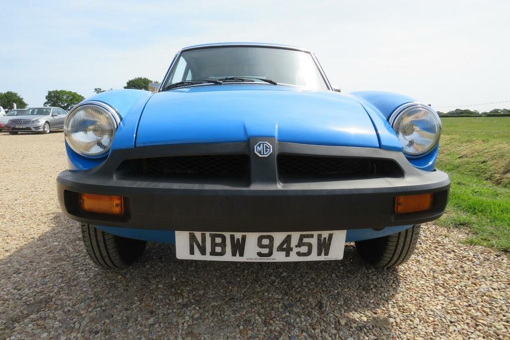 MG MGB GT With Overdrive Red #3