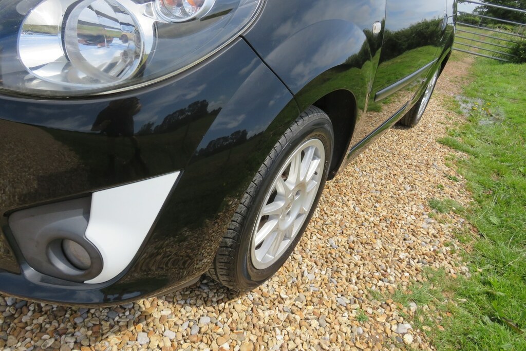 Renault Twingo 1.2 Tce Gordini Car Number 110 Black #4