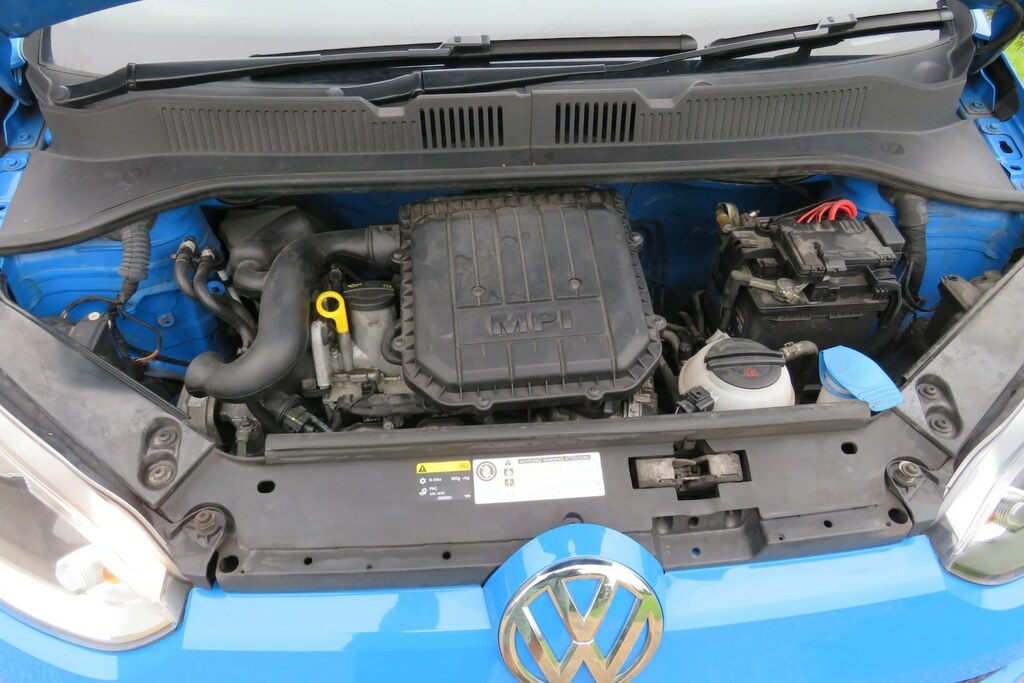 Volkswagen Up 2014 64 White #23