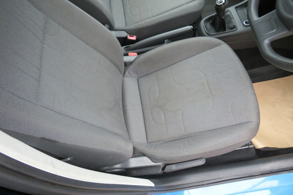 Volkswagen Up 2014 64 White #7