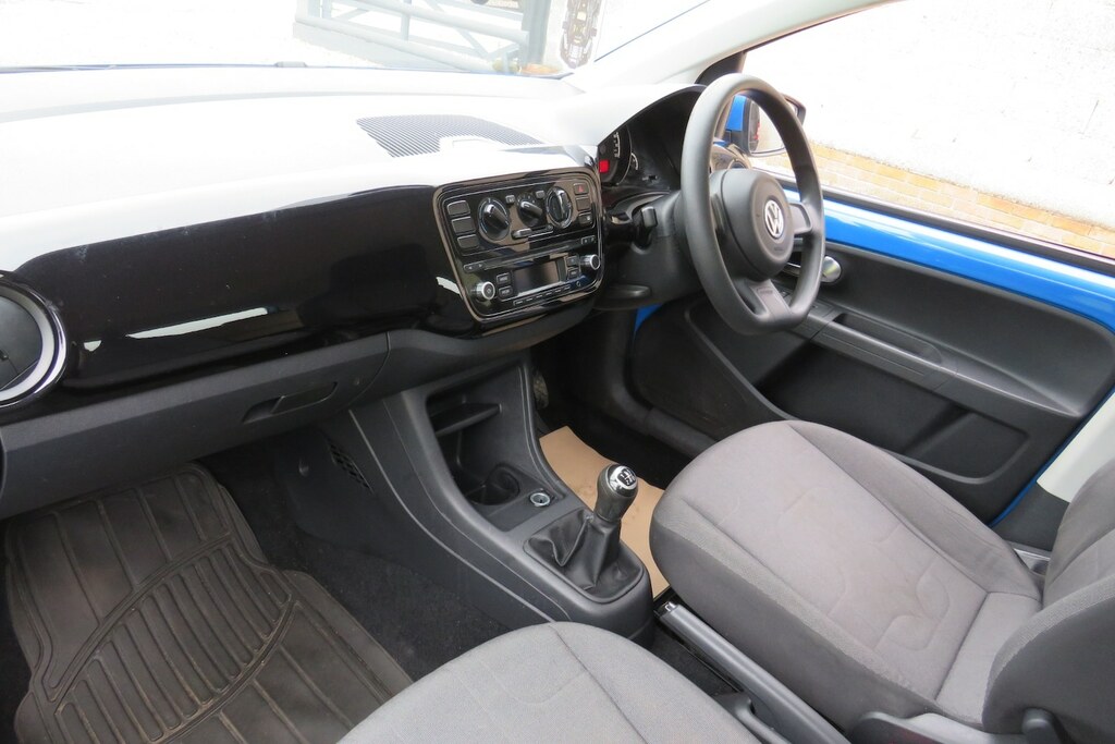 Volkswagen Up 2014 64 White #20
