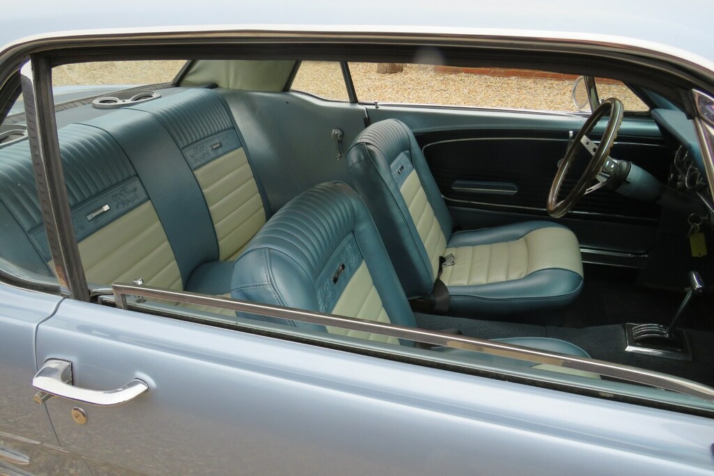 Ford Mustang V8 Auto Silver #5