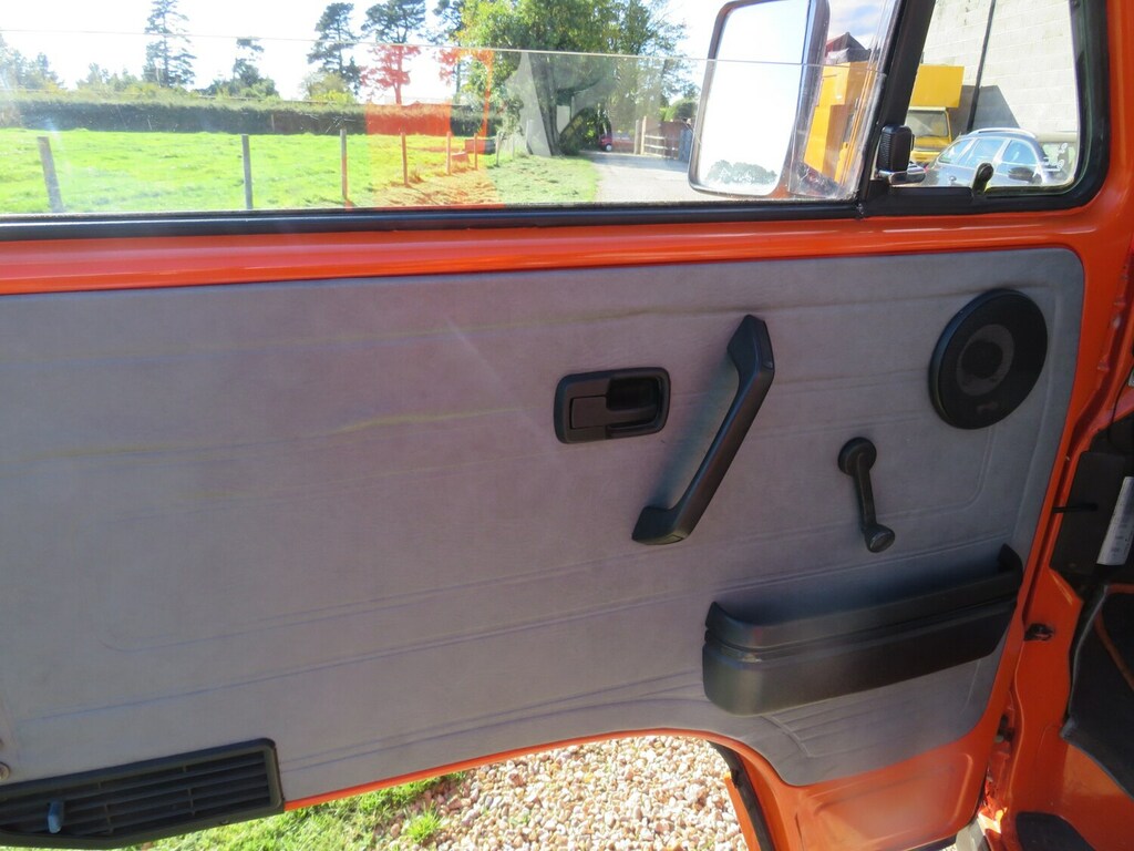 Volkswagen Campervan   #47