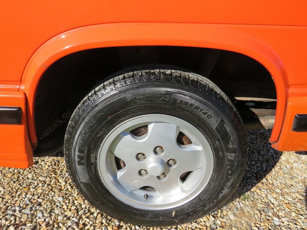 Volkswagen Campervan   #41