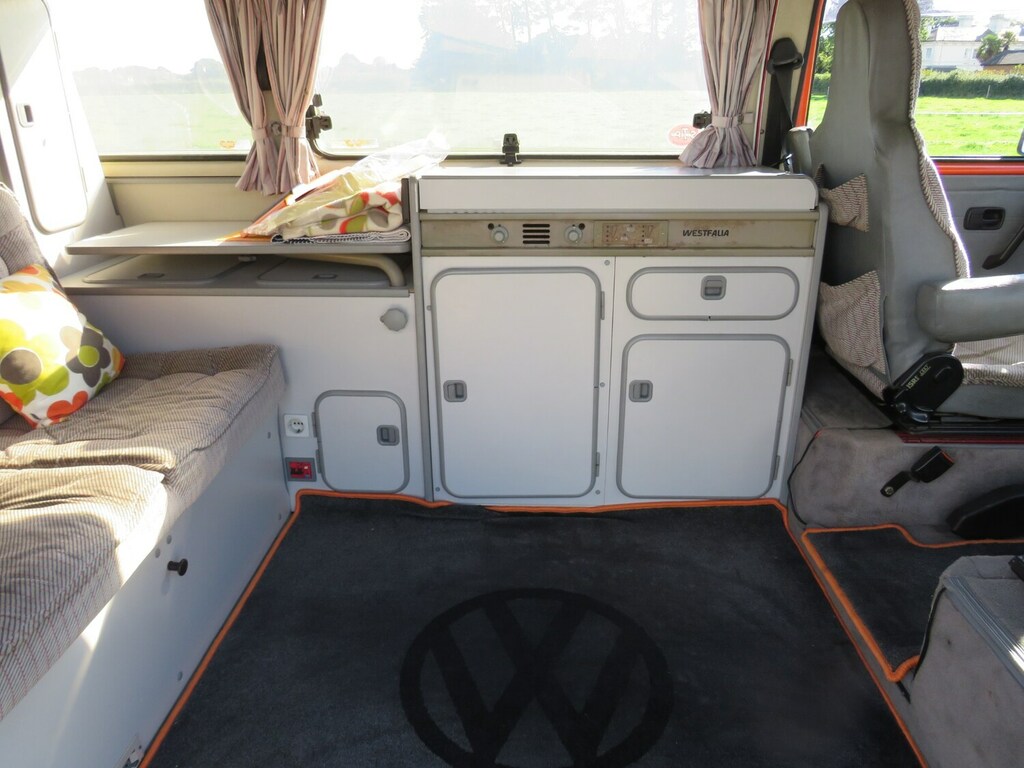 Volkswagen Campervan   #18