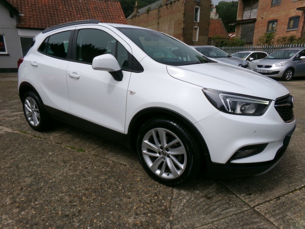 Vauxhall Mokka X Suv 1.4 I Turbo Ecotec Active 2018 DV18VZS White #2