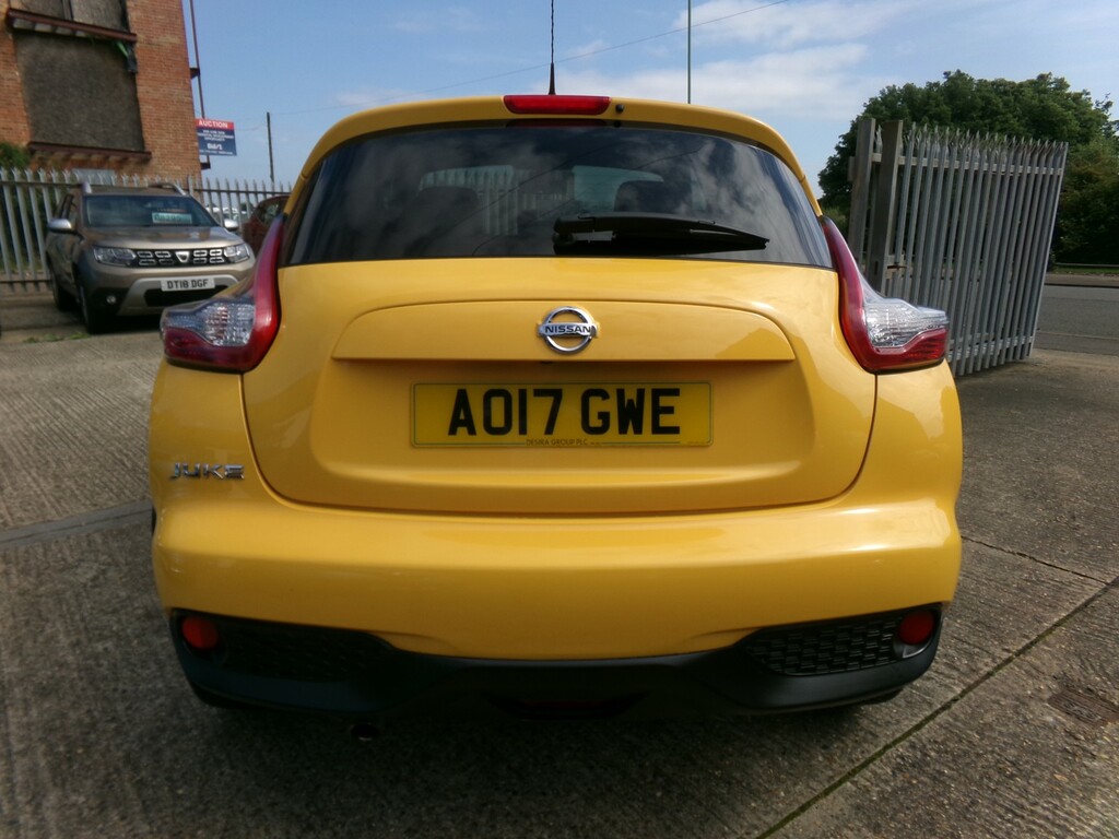 Nissan Juke Suv 1.6 N-connecta 2017 AO17GWE Yellow #6