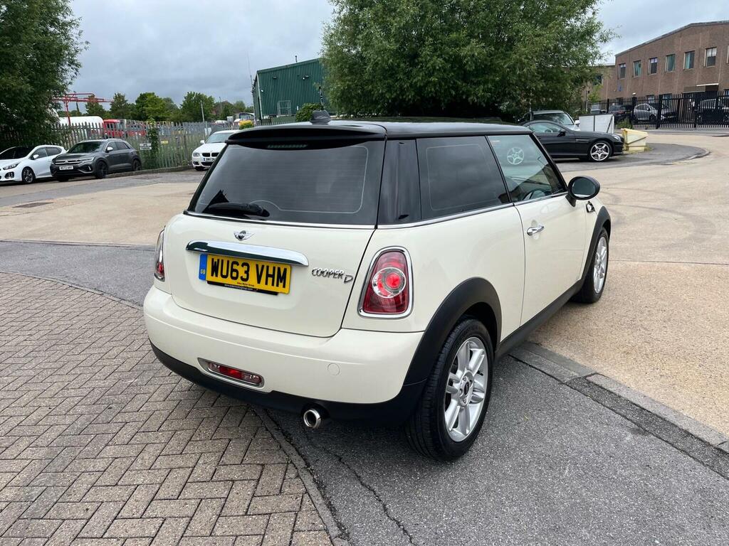 Mini Hatch Hatchback 1.6 Cooper D Euro 5 Ss 201363 White #6
