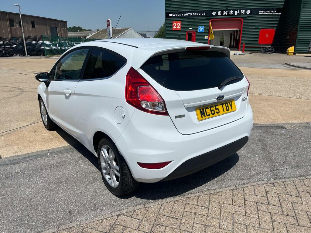 Ford Fiesta Hatchback 1.0T Ecoboost Zetec Euro 6 Ss 20 MC65TBY White #4