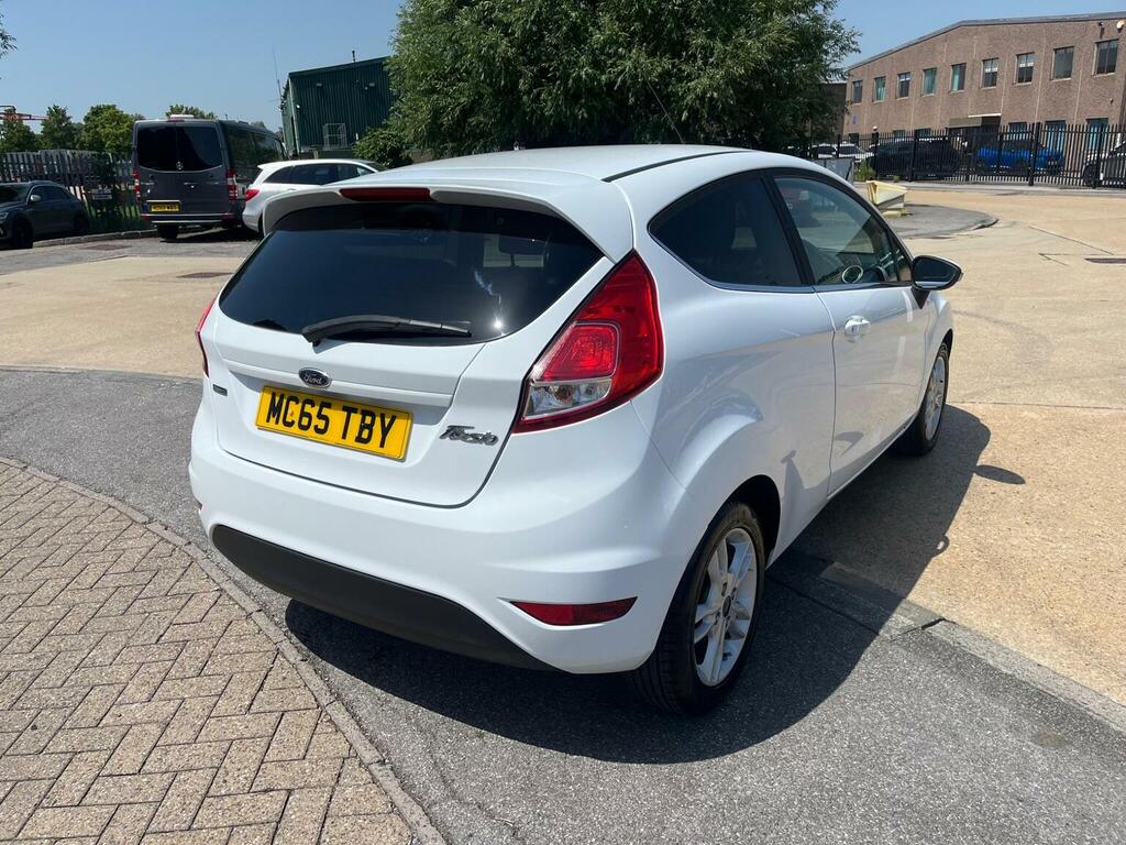 Ford Fiesta Hatchback 1.0T Ecoboost Zetec Euro 6 Ss 20 MC65TBY White #6