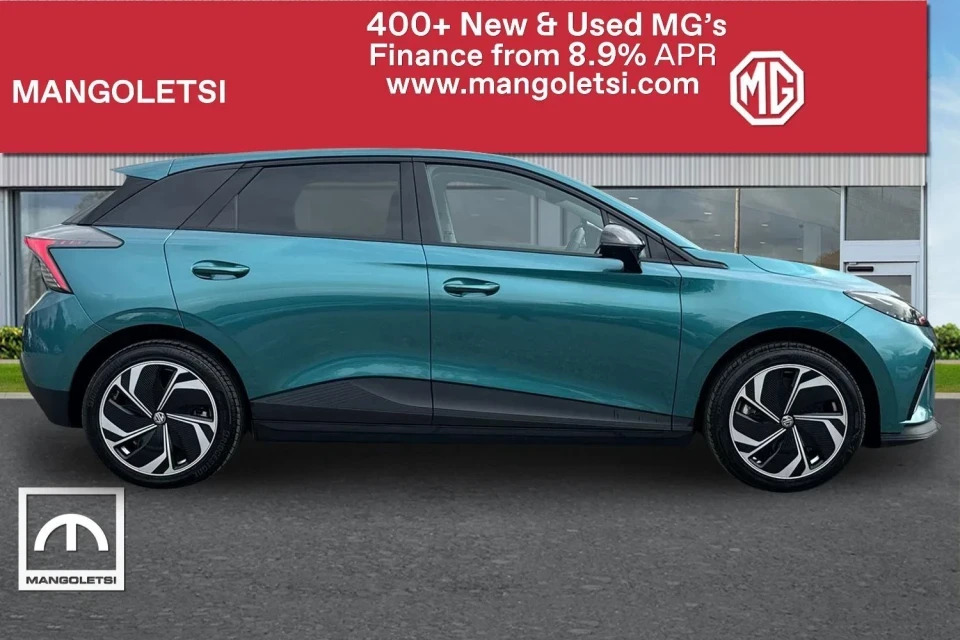 MG MG4 64Kwh Premium Long Range MK26UXE Green #4