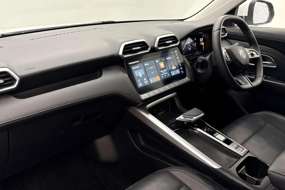MG ZS 1.5 Hybrid Trophy Euro 6 Ss LC25UTX White #2
