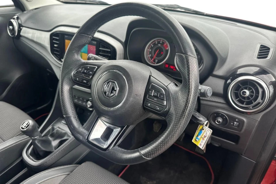 MG MG3 1.5 Vti-tech Exclusive Euro 6 Ss Red #6