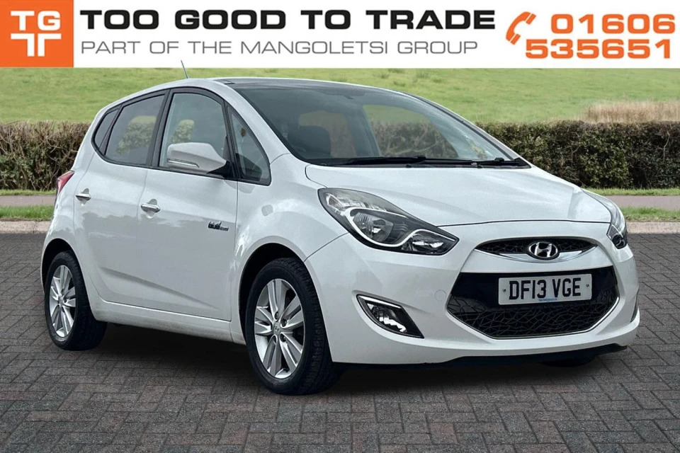Hyundai Ix20 1.6 Crdi Style Euro 5 Ss White #2