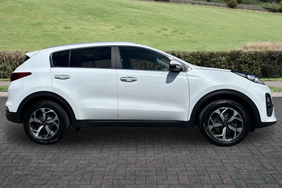 Kia Sportage 1.6 Gdi 2 Euro 6 Ss KN71TXM White #4