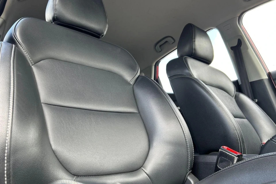 MG ZS Black #21