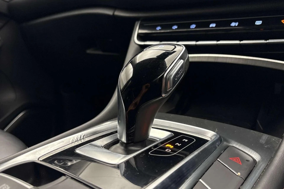 MG HS 1.5 T-gdi 16.6Kwh Trophy Euro 6 Ss Black #6