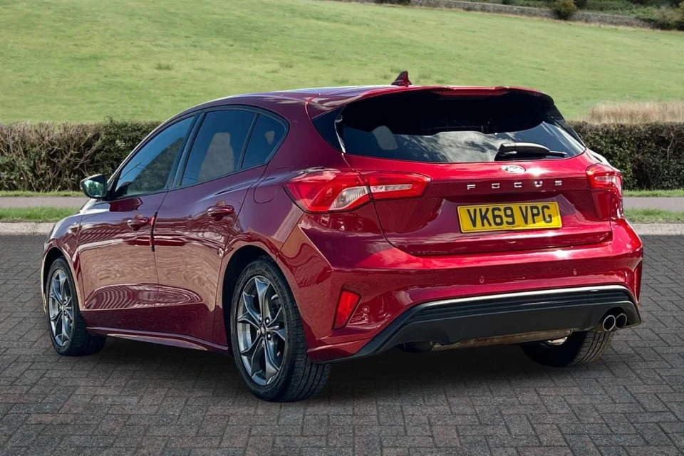 Ford Focus 1.0T Ecoboost St-line Euro 6 Ss Red #3