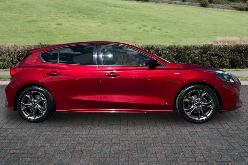 Ford Focus 1.0T Ecoboost St-line Euro 6 Ss Red #4