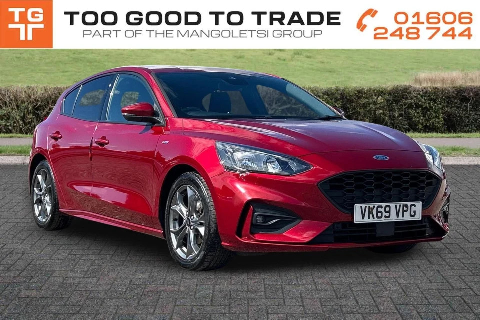 Ford Focus 1.0T Ecoboost St-line Euro 6 Ss Red