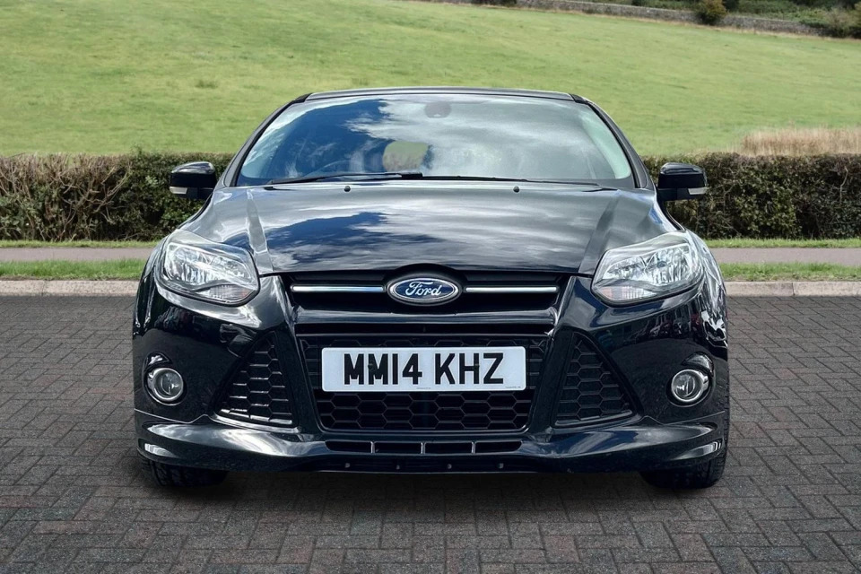 Ford Focus 1.0T Ecoboost Zetec S Euro 5 Ss MM14KHZ Black #2
