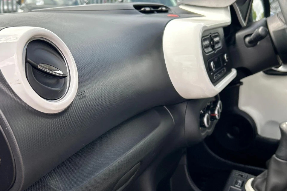 Renault Twingo 1.0 Sce Play Red #25