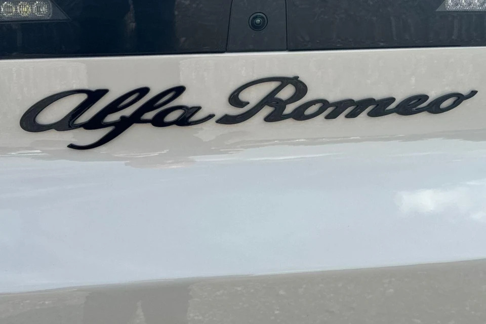 Alfa Romeo Junior 1.2 Turbo Ibrida Grey #26