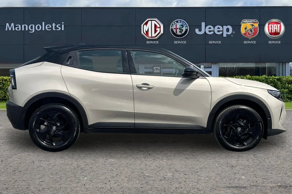 Alfa Romeo Junior 1.2 Mhev Ibrida E-dct Euro 6 Ss Beige #4