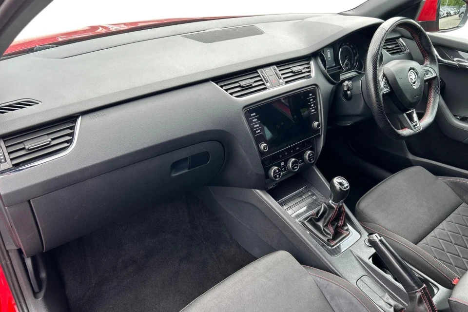 Skoda Octavia 2.0 Tdi Vrs Euro 6 Ss Red #2