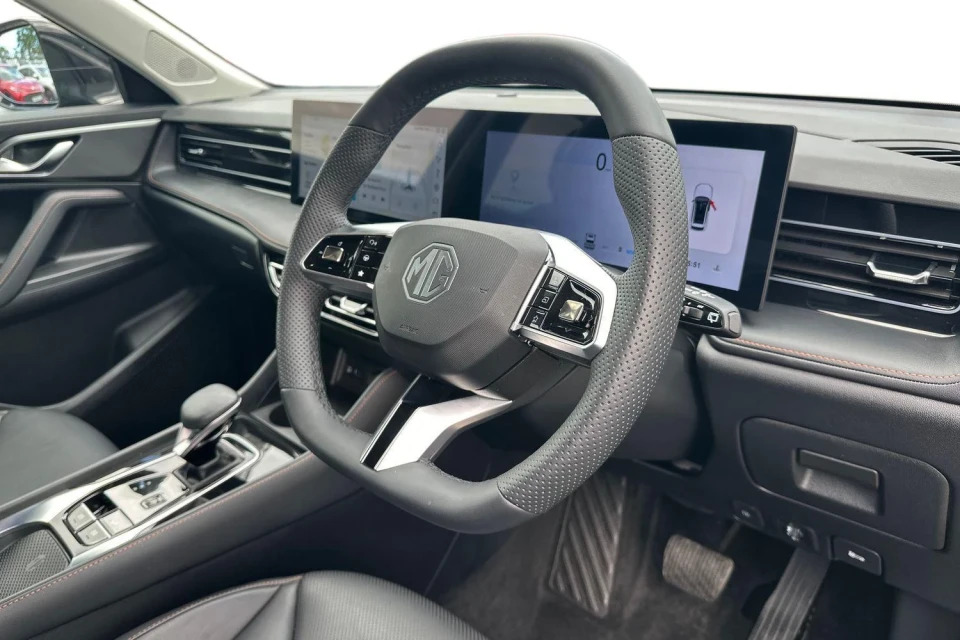 MG HS 1.5 T-gdi 24.7Kwh Trophy Euro 6 Ss Black #6