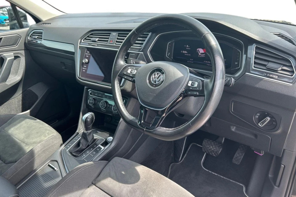 Volkswagen Tiguan 2.0 Tdi Sel Dsg Euro 6 Ss Black #6