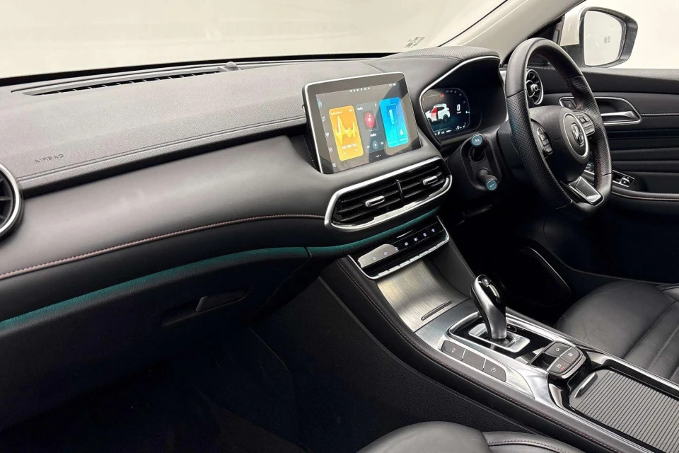 MG HS 1.5 T-gdi 16.6Kwh Trophy Euro 6 Ss White #4