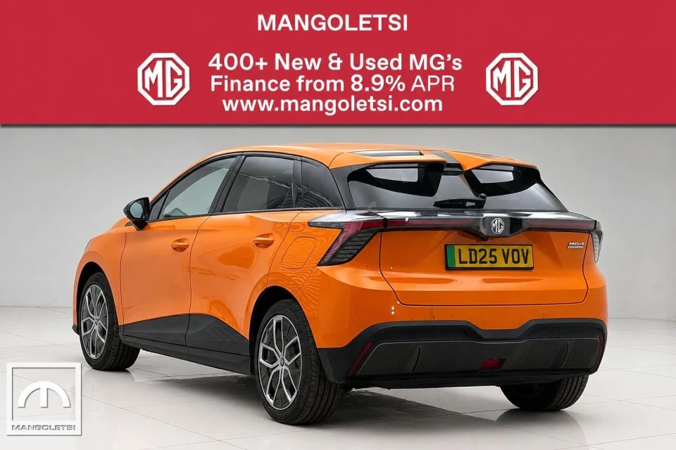 MG MG4 64Kwh Trophy Long Range Orange #2