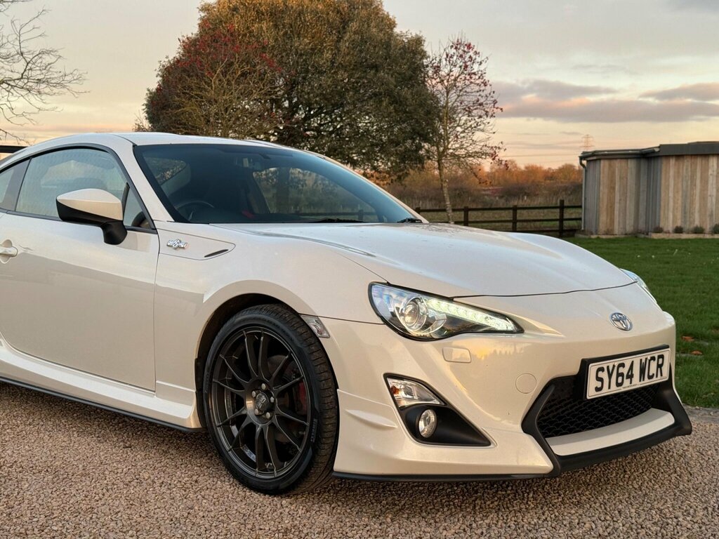 Toyota GT86 2.0 Boxer D-4s Aero Euro 5 White #5