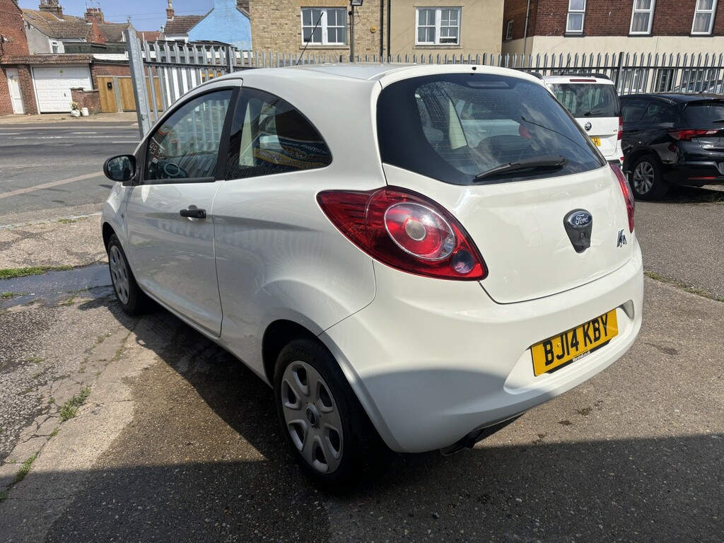 Ford KA Hatchback 1.2 Studio 2014 White #5