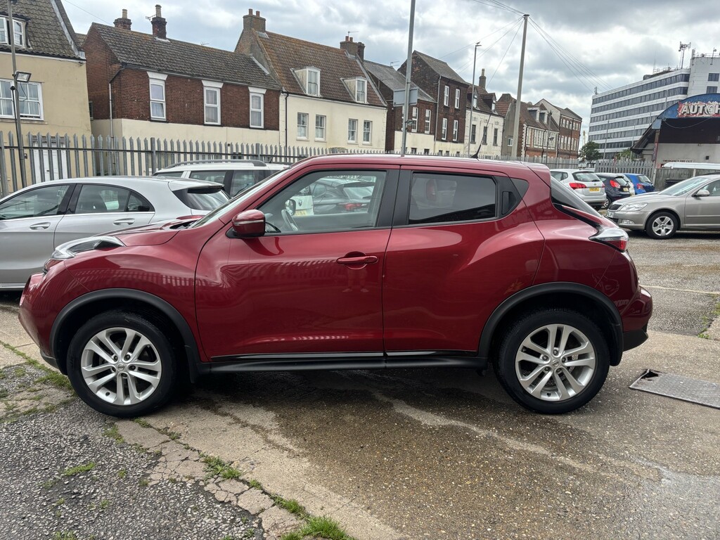 Nissan Juke Suv 1.2 Dig-t N-connecta 2018 AO68GYD Red #5