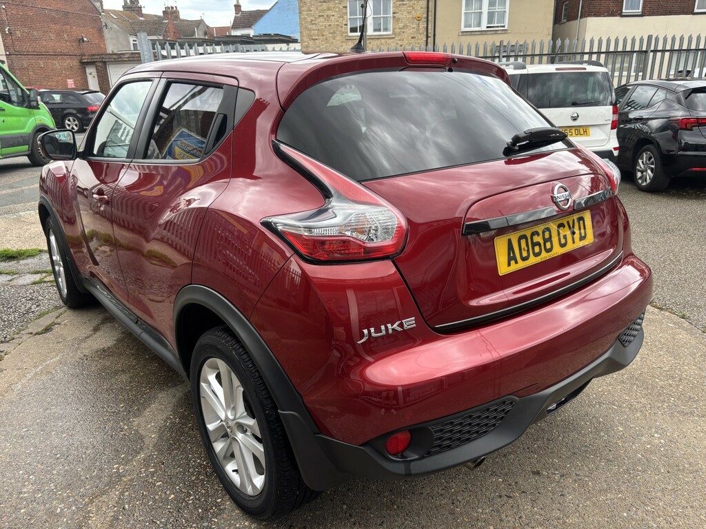 Nissan Juke Suv 1.2 Dig-t N-connecta 2018 AO68GYD Red #6
