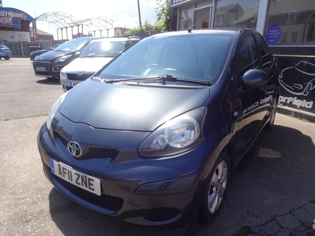 Toyota Aygo Hatchback Vvt-i Go 201111 Grey #3