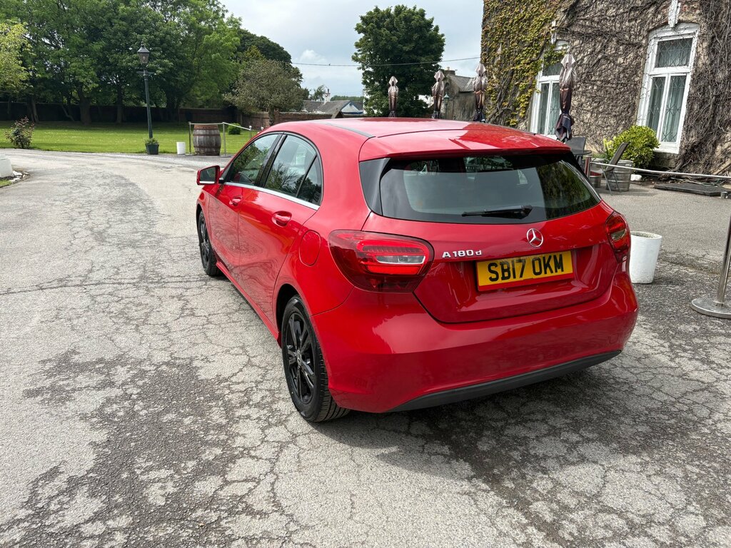Mercedes-Benz A Class 1.5 A180d Se Hatchback Euro 6 S SB17OKM Red #3