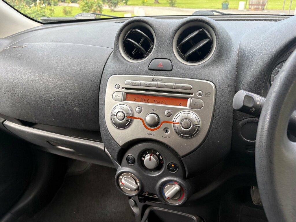 Nissan Micra 1.2 Acenta 79 Bhp White #10