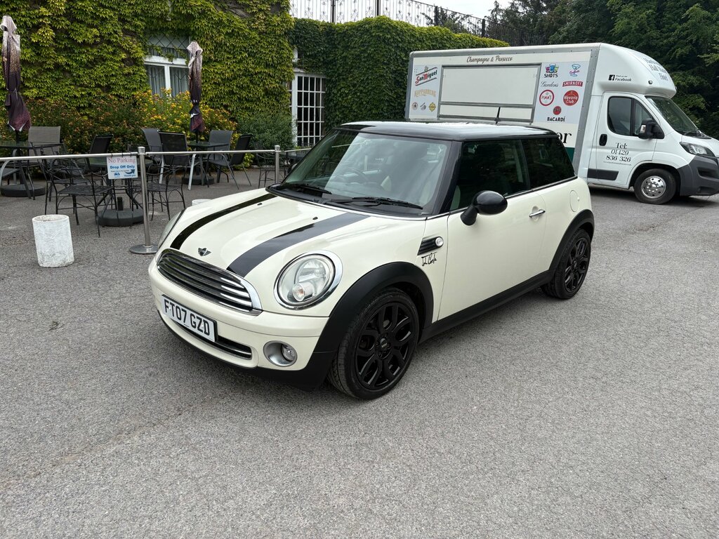 Mini Hatch 1.6 Cooper Hatchback Euro 4 120 White